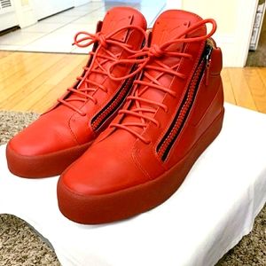 Giuseppe zanotti kriss